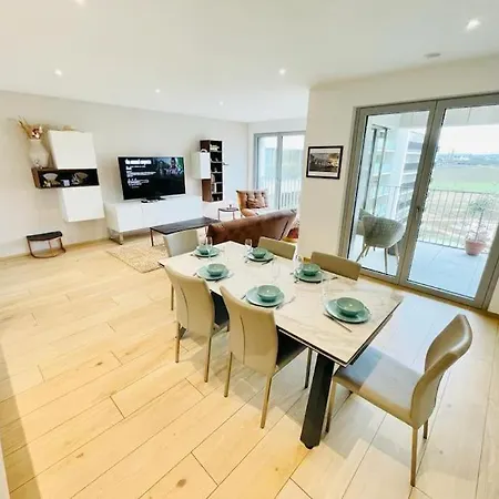 Elegant 3 Bedrooms Flat In Cloche D'or With Terrace And Parking Apartment *