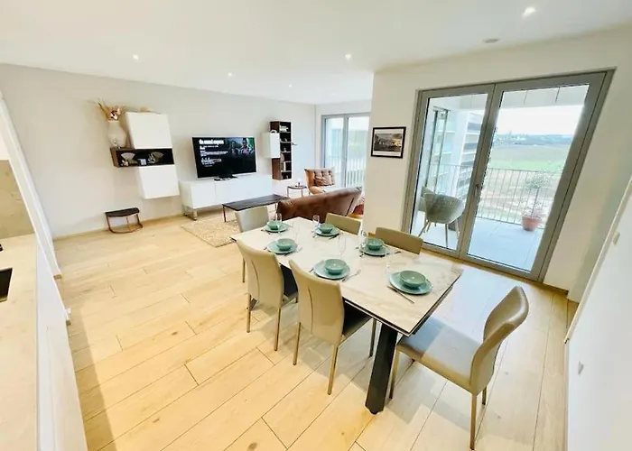 Elegant 3 Bedrooms Flat In Cloche D'or With Terrace And Parking Appartamento *